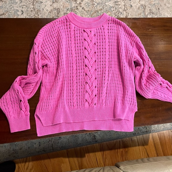 Bubblegum Pink Crew Neck Cable Knit Sweater - Picture 2 of 4